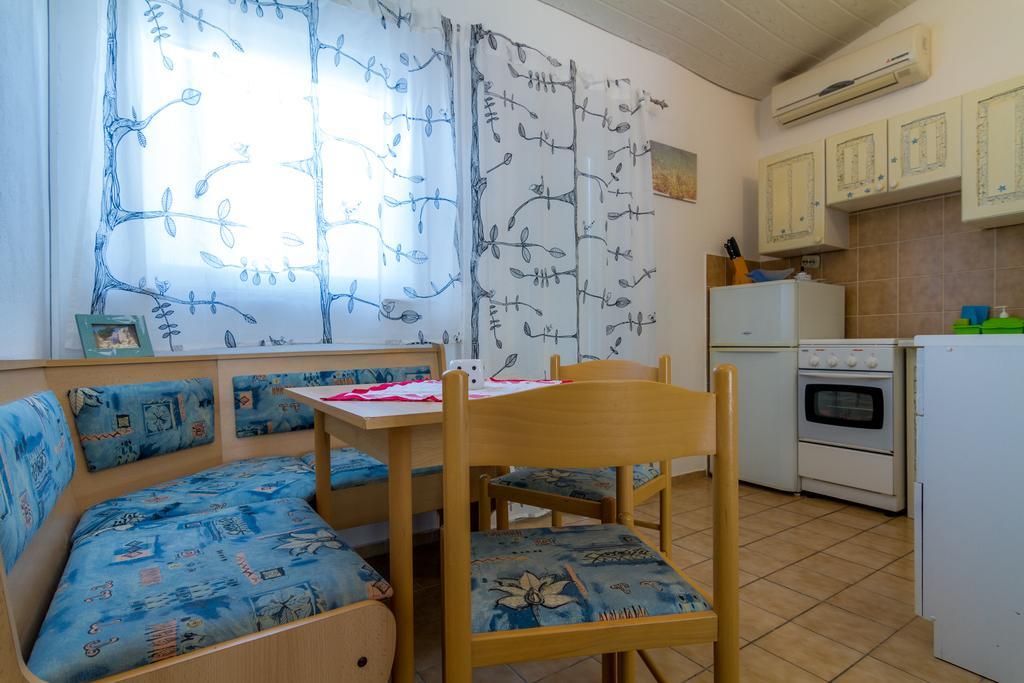 Starigrad Apartment Екстериор снимка