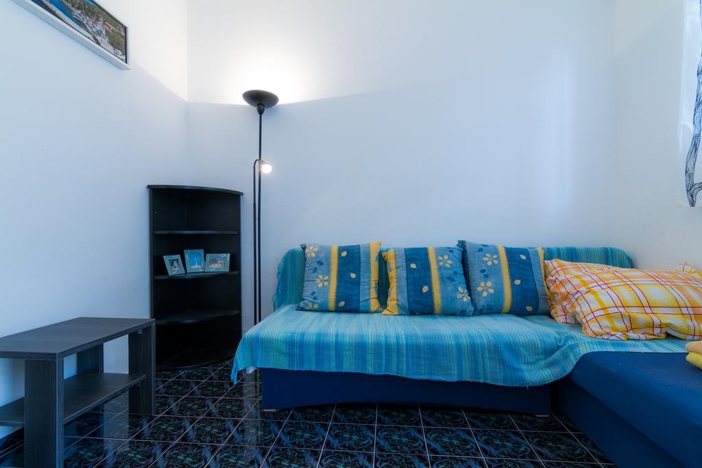 Starigrad Apartment Екстериор снимка