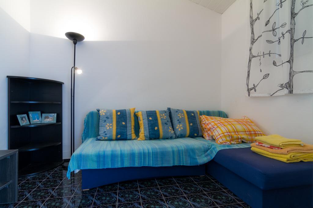 Starigrad Apartment Екстериор снимка