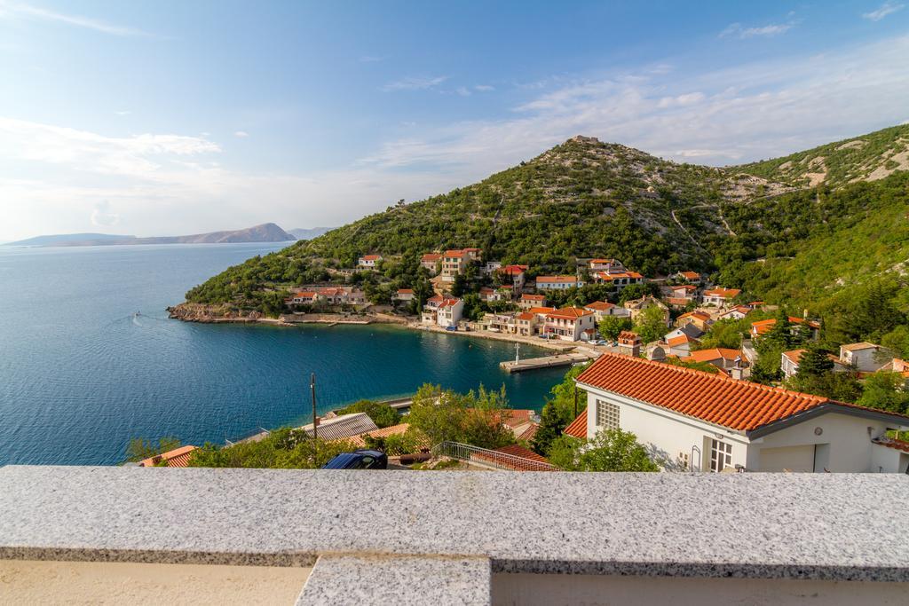 Starigrad Apartment Екстериор снимка